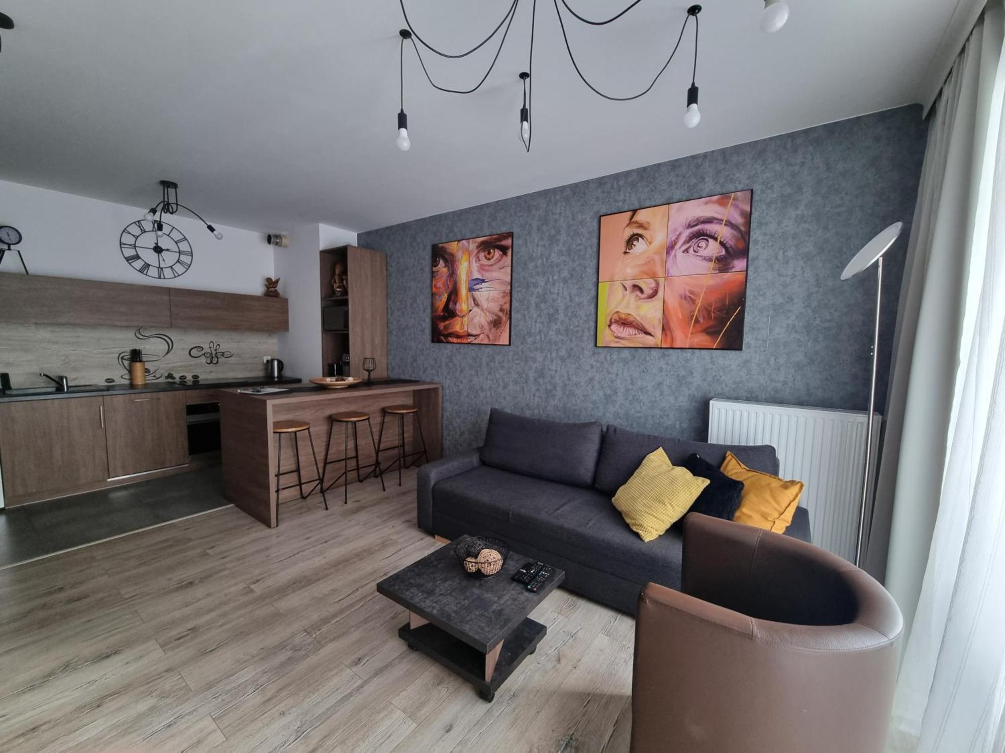 Q Apart Grand - Klimatyzowane 3 Pokojowe Apartamenty Przy Manufakturze Z Garazem Gratis, Fv Łódź Buitenkant foto