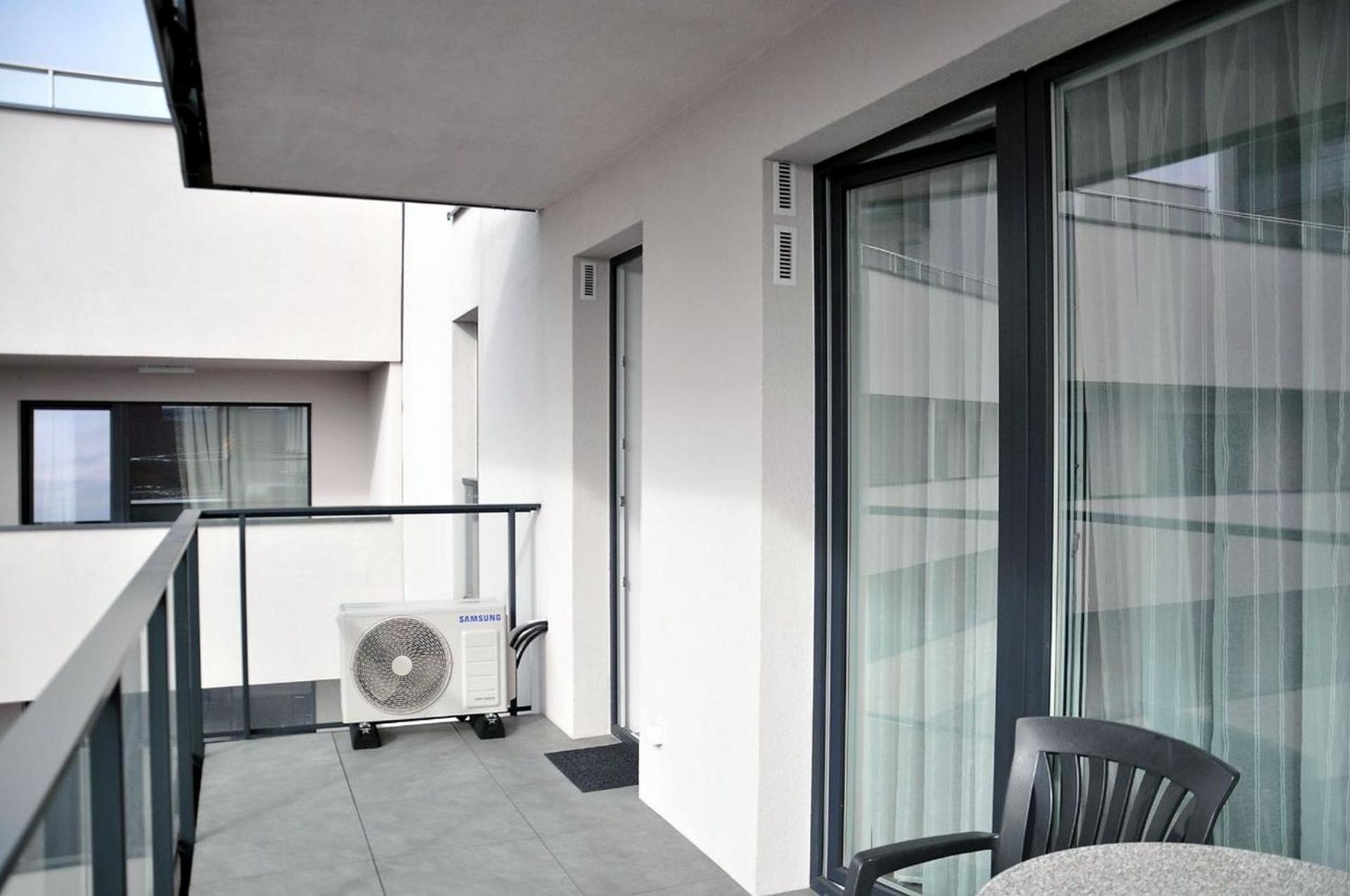 Q Apart Grand - Klimatyzowane 3 Pokojowe Apartamenty Przy Manufakturze Z Garazem Gratis, Fv Łódź Buitenkant foto
